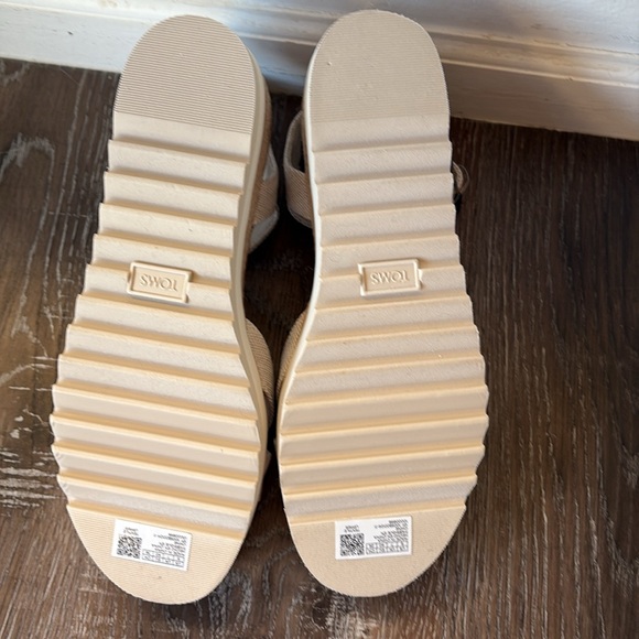 NWT Tom’s 9 Audrey Espadrille Wedge Platform Sandals Natural Tan - Picture 6 of 8
